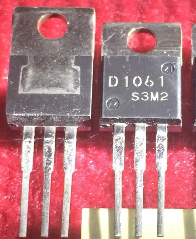 2SD1061 D1061 sanyo TO-220 5pcs/lot 2SD1061 D1061 sanyo TO-220 5pcs/lot