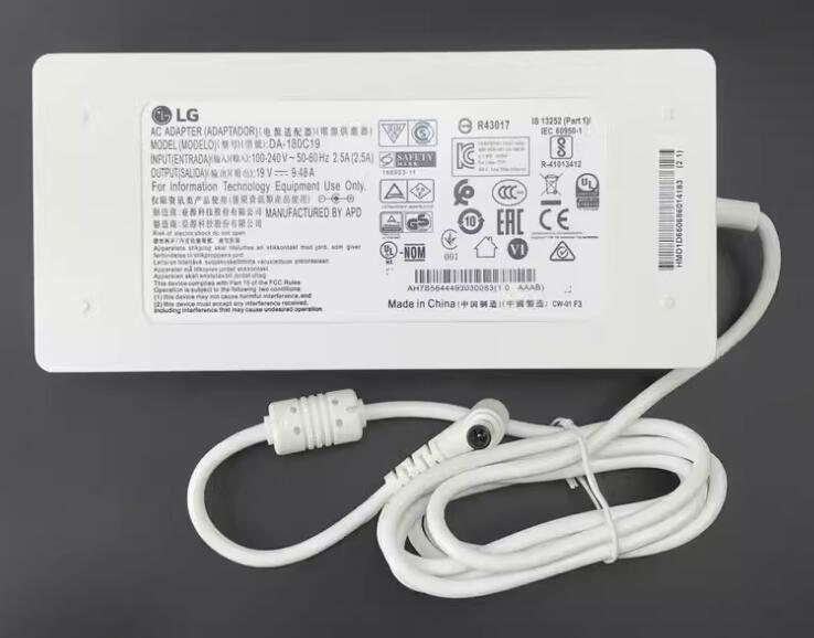 DA-180C19 adapter LG 19V 9.48A 6.4X4.4mm white