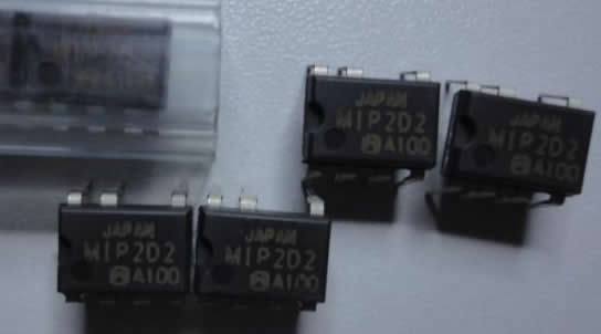 MIP2D2  DIP-7 5PCS/LOT MIP2D2  DIP-7 5PCS/LOT