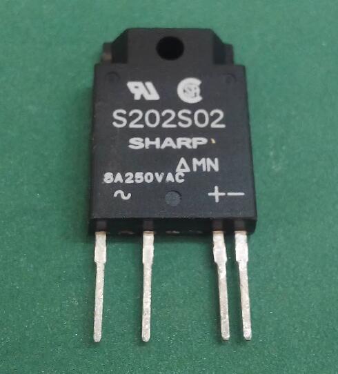 S202S02 SHARP 600V  ZIP-4 new original relay