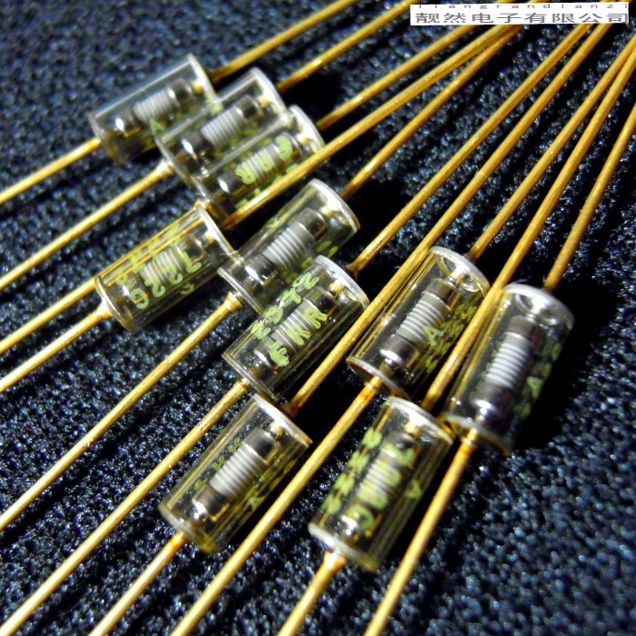 VISHAY RNR55C 17.8K 0.25W 3.7x8 Gold lead HIFI resistor