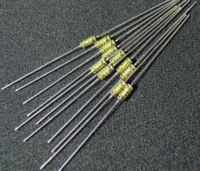 VISHAY RNR55C 191R 0.25W 2.7x7 Gold Tin lead HIFI resistor