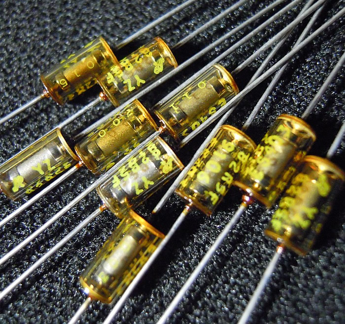 VISHAY RNR55C 243R 0.25W 3.7x8 Tin lead HIFI resistor