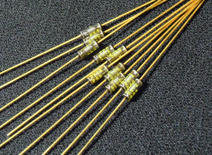 VISHAY RNR55C 4.75K 0.25W 2.7x7 Gold lead HIFI resistor