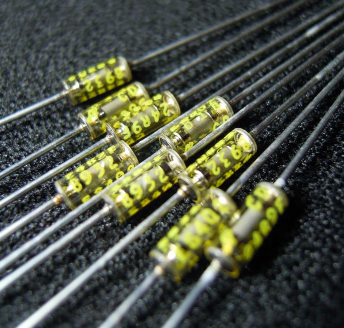 VISHAY RNR55C 45.3K 0.25W 2.7x7 Tin lead HIFI resistor