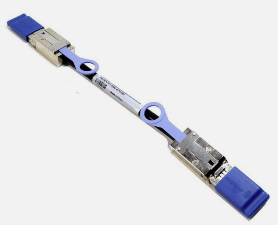 WYDVP DELL SFF-8088 to SFF-8088 SAS cable 0.25M