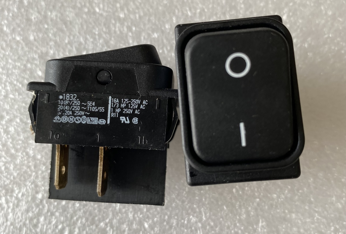 1832  MARQUARDT SWITCH 16A