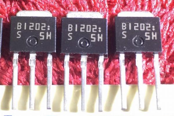 2SB1202 B1202 TO-251 5PCS/LOT