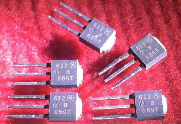 2SB650T B650T Motorola TO-251 5PCS/LOT