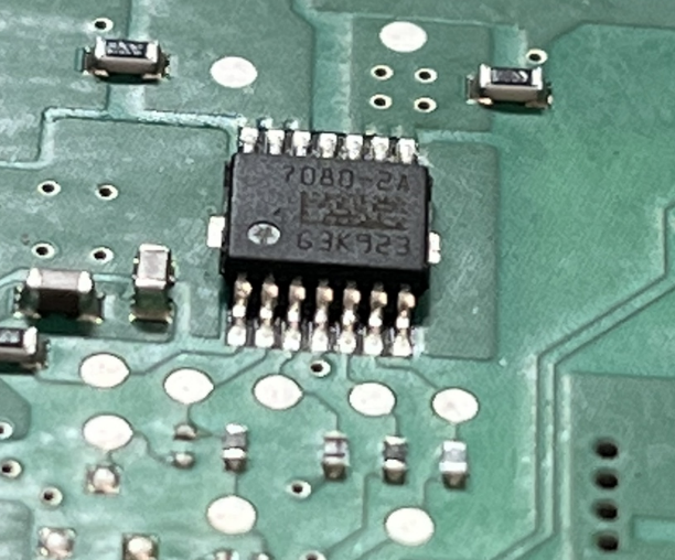 7080-2A BTS7080-2A automotive computer board power swithc IC