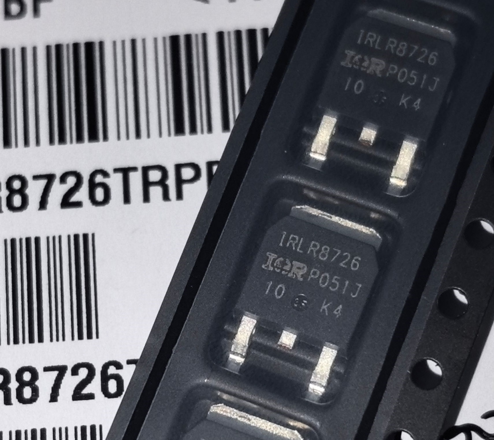 New Original IRLR8726TRPBF TO-252-3 N 30V/86A 5pcs/lot