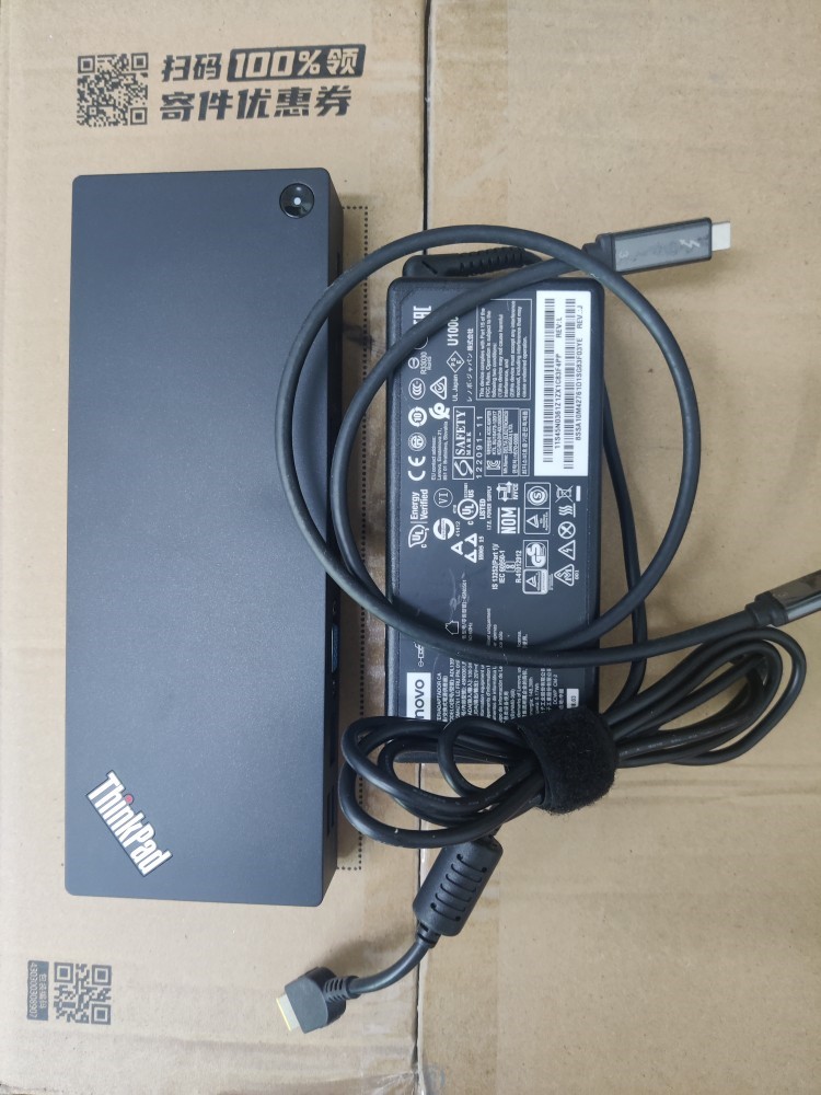 Lenovo 40AC Thunder 3 laptop docking dock, Apple notebook drive free use
