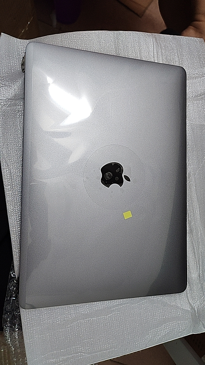 in italy A2179 Apple MacBook Air 13 display full top new