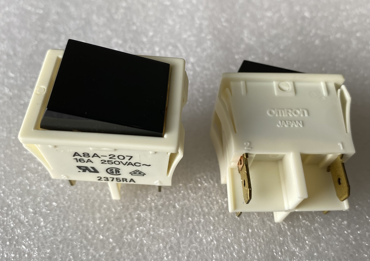 A8A-207 omron 4pin  16A250VAC switch