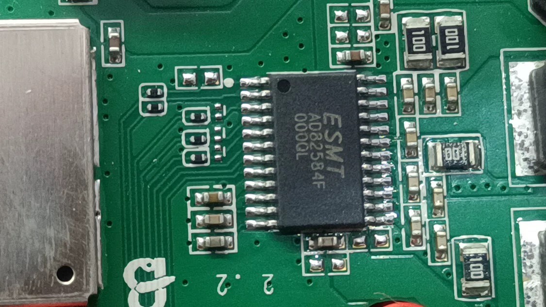 AD82584F TSSOP24 audio IC ESMT 5pcs/lot