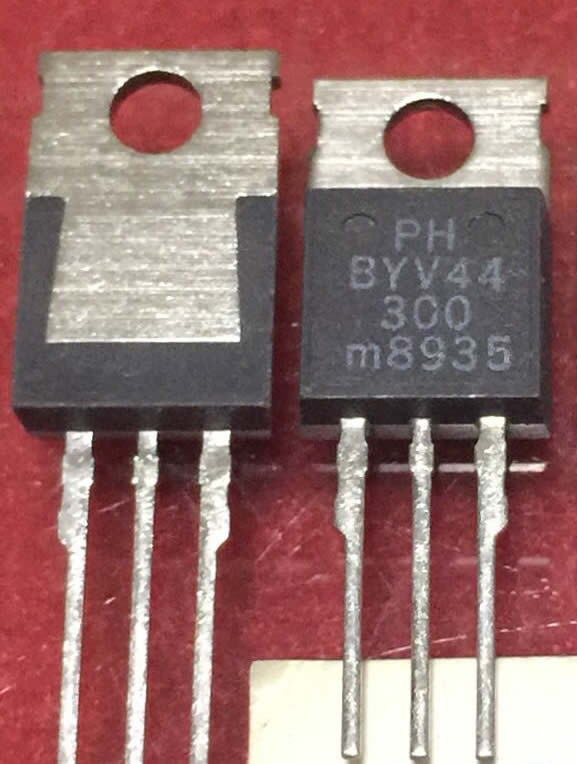 BYV44-300 TO-220 300V 5PCS/LOT