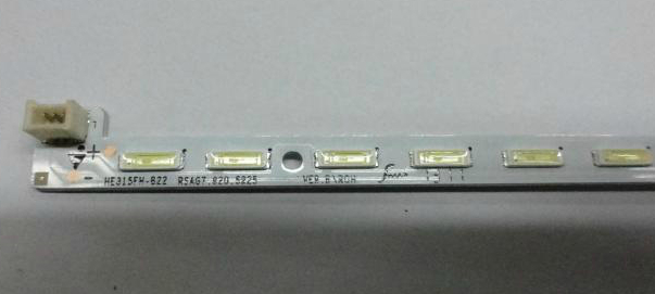 HE315FH-B22 RSAG7.820.5225 Ver.B  31.5inch  7020  32LEDS 3P 356mm 6mm