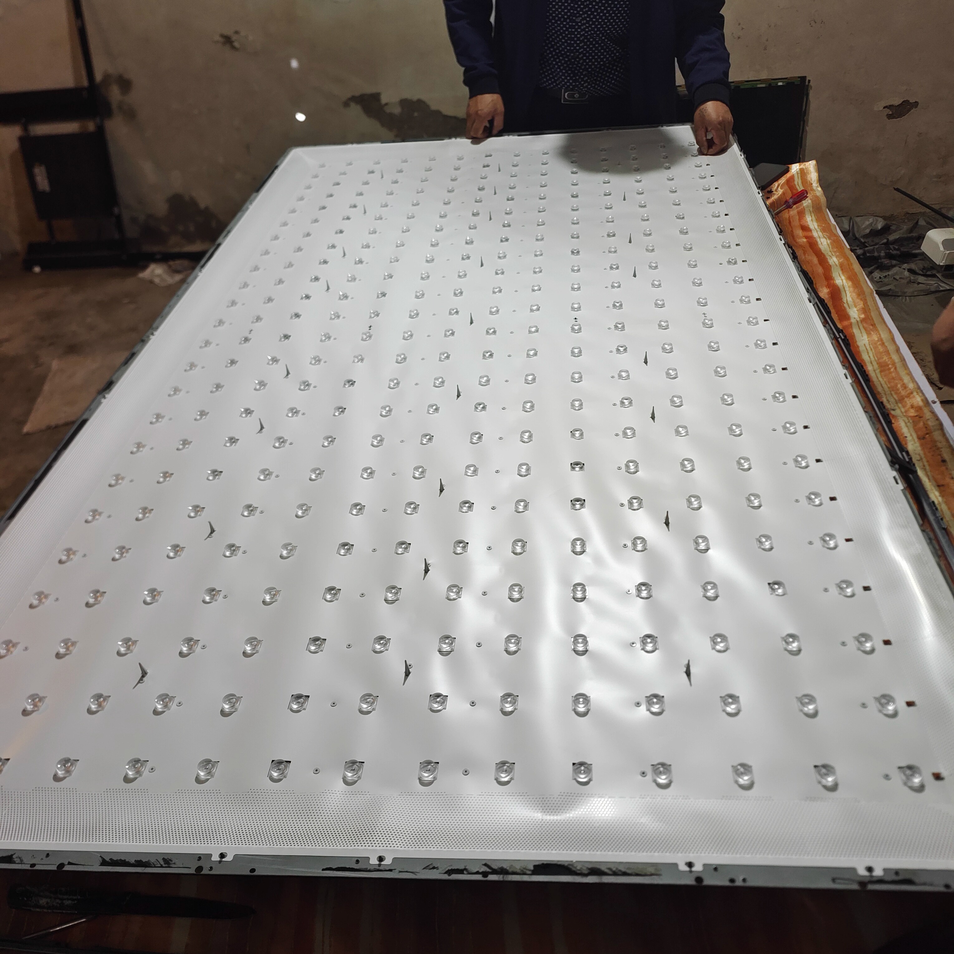 55HME5000 LB-PF3528-CJ550617-R/L-BJJ-0606-D86081401BM-S XXKB-86 200725J 31-860-AM1-01 24 strips 14led 950mm
