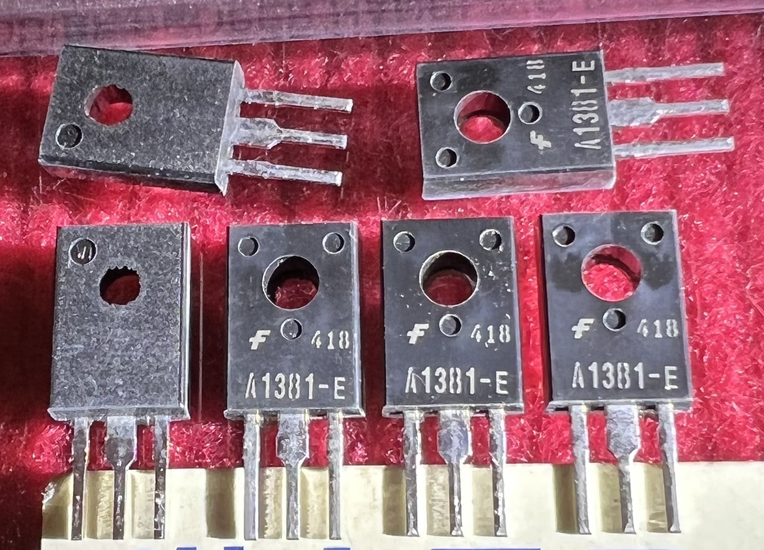 KSA1381E A1381-E 2SA1381-E TO-126 5pcs/lot