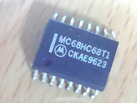 MC68HC68T1 5pcs/lot
