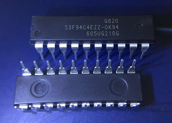 S3F94C4EZZ-DK94 DIP20