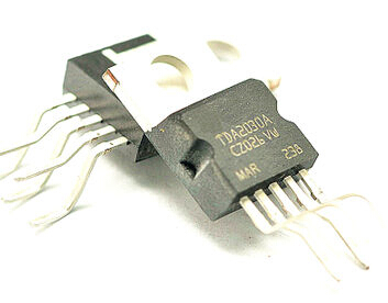TDA2030A TDA2030 TO-220 5pcs/lot