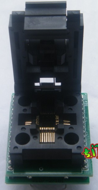 TQFP32 DIP32 adapter with cover