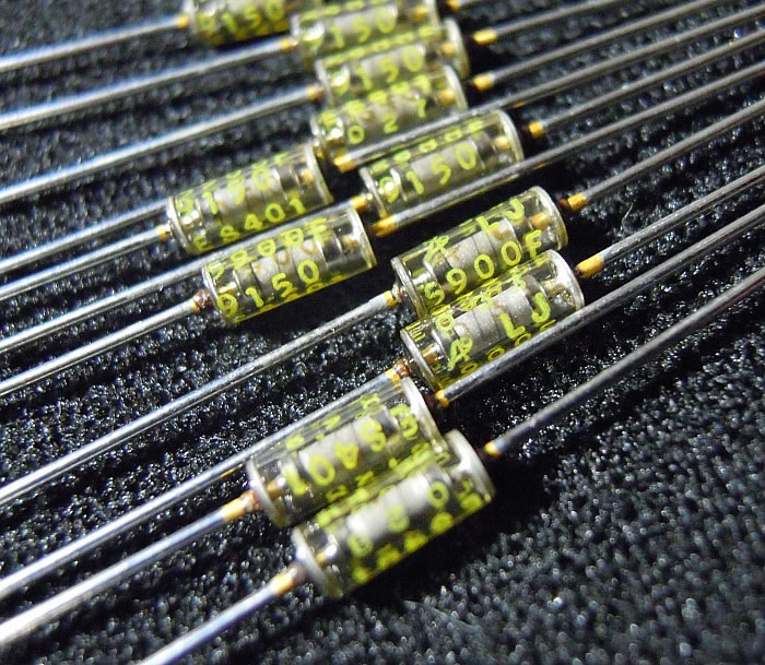 VISHAY RNR55C 76.8K 0.25W 2.7x7 Gold Tin lead HIFI resistor