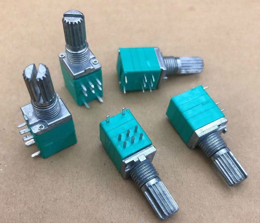 Domestically produced RK09 precision potentiometer dual rotary switch B50K hivi S3W speaker wire controller 15mm handle
