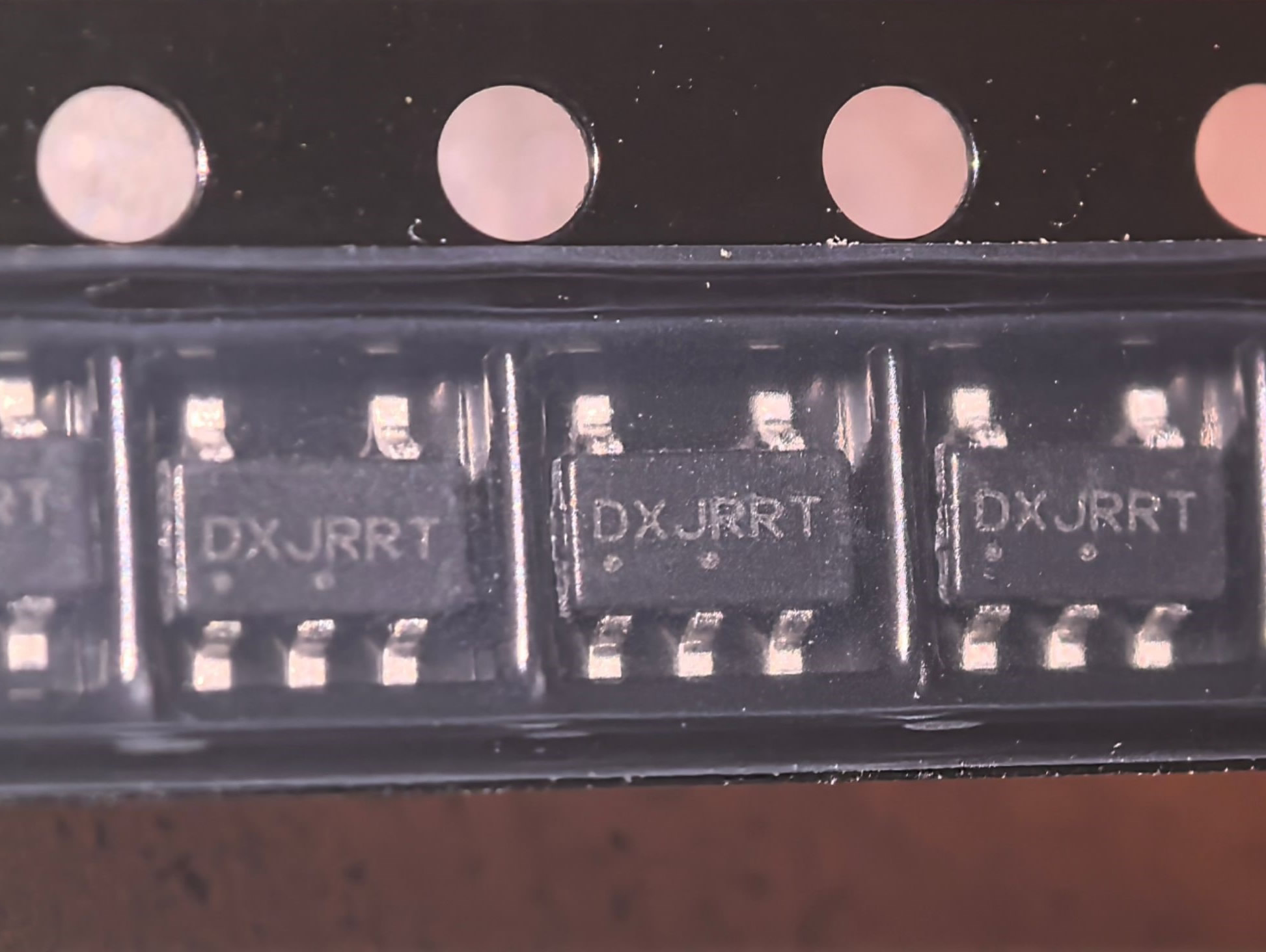 NCP1529ASNT1G NCP1529 DXJR** SOT23-5New Original 5pcs/lot