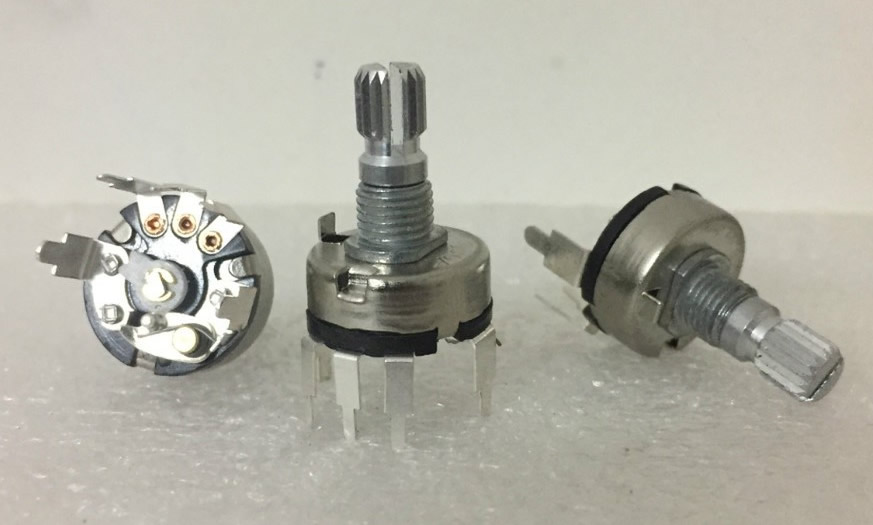 Desheng 2000 Panda T-16 Radio Volume Adjustment Potentiometer B50K with Rotary Switch 5-pin