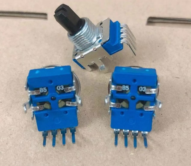 GigaWorks Innovation T3 Computer Speaker Wire Control Rotating Volume Adjustment Potentiometer 4-Pin B50K B503