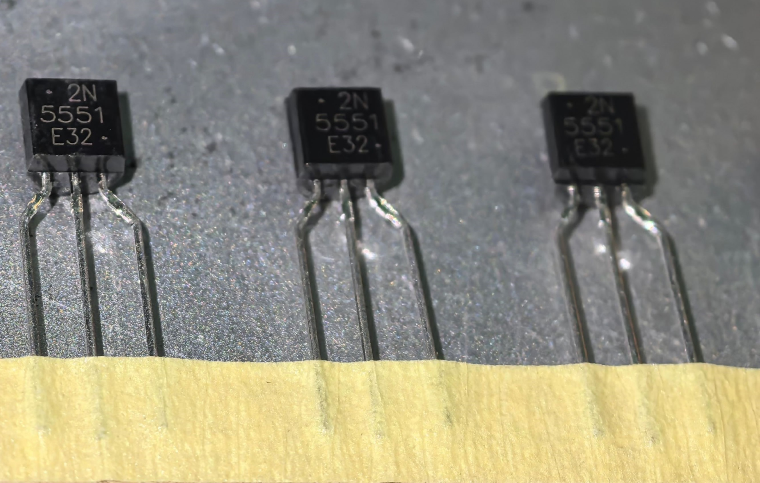 2N5551RLRPG 2N5551 TO-92B 5pcs/lot