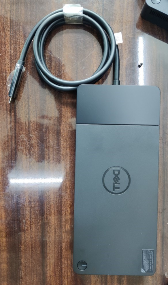 Dell WD19 Type-C notebook docking dock with 180W power supply